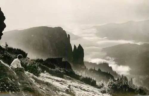 Romania Masivul Ceahlau zori de zi