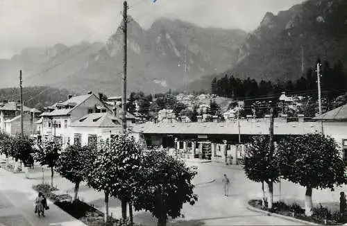 Romania Busteni vedere spre Bucegi