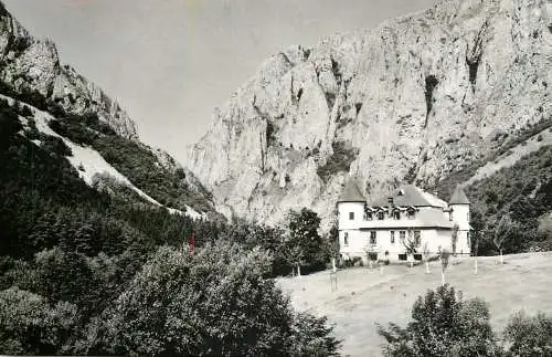 Romania Muntii Apuseni Cabana Cheile Turzii