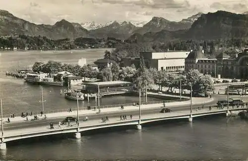 Switzerland Luzern Kunst-und Kongresshaus mit Alpen