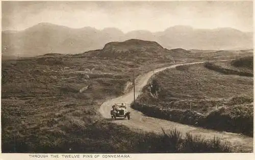 IrelandThe Twelve Bens mountains Connemara