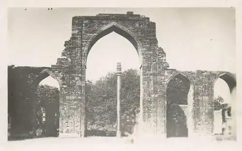 India Delhi Iron Pillar