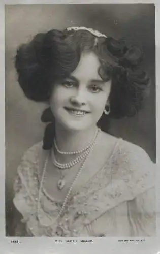 Theatre postcard Miss Gertie Millar