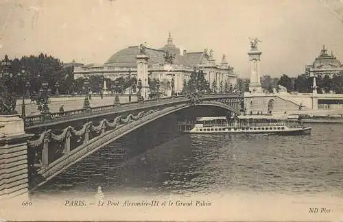 France Paris Pont Alexandre III & Les Grand Palais