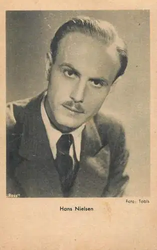 Entertainment postcard film actor Hans Nielsen