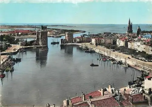France la Rochelle port et tours St. Nicolas