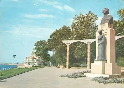 Romania Constanta Statuia lui Mihai Eminescu