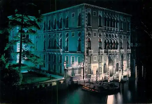 Italy Venezia Canal Grande Palazzo Franchetti vedutta di notte