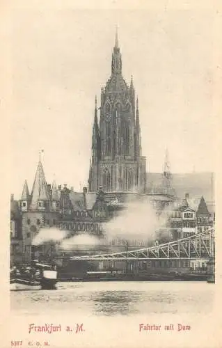 Germany Frankfurt am Main Fahrtor mit Dom