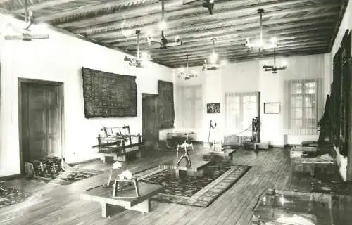 Romania Sala de expozitie etnografica