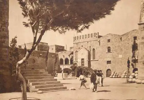 Cartolina di Rodi Italia Piazza dell'Armeria