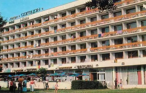 Hotel "Saturn"
