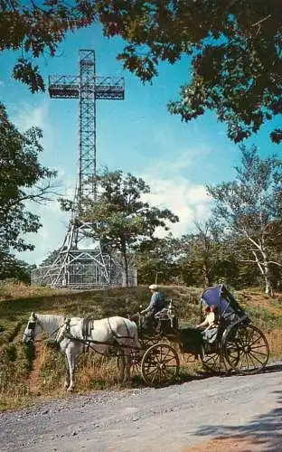 Canada Montreal Cross on top Mount Royal & Horse-drawn carriage