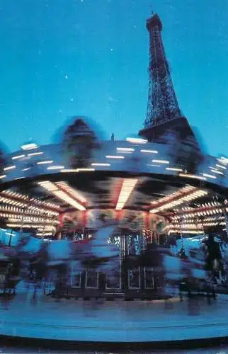 France Paris Tour Eiffel & Carroussel vue de nuit