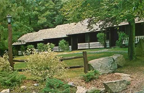 USA Pocono Mountains White Beauty Resort Motel on Lake Wallenpaupack