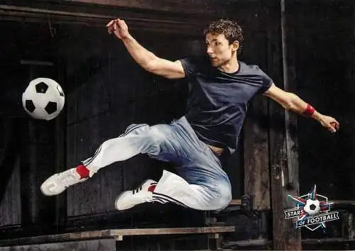 Stars of football pictorial card printed signature #40 Mark van Bommel