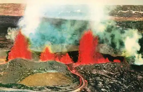 USA Hawaii National Park eruption of Mauna Loa volcano