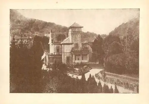 France mansion place to identify