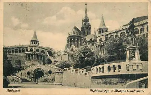 Hungary Budapest Halaszbastya a Matyas templommal