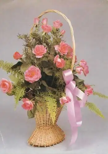 Roses basket floral arrangement