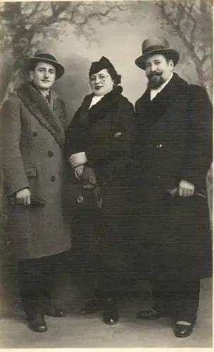 Souvenir studio photo postcard social history
