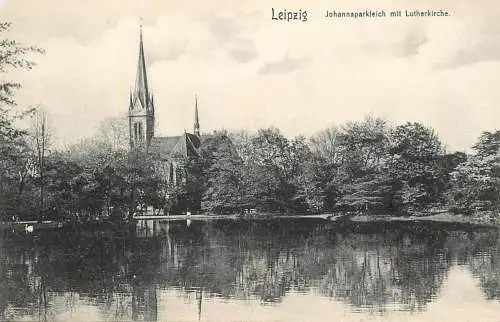 Germany Leipzig Johannaparkteich mit Lutherkirche
