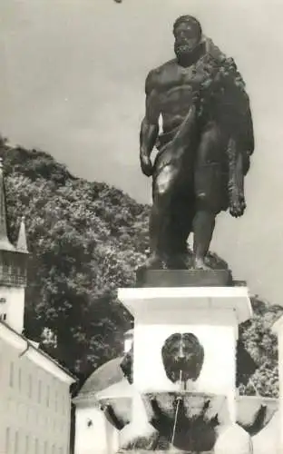 Romania Baile Herculane statuia lui Hercule