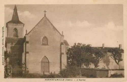 CPA France Bonnefamille eglise
