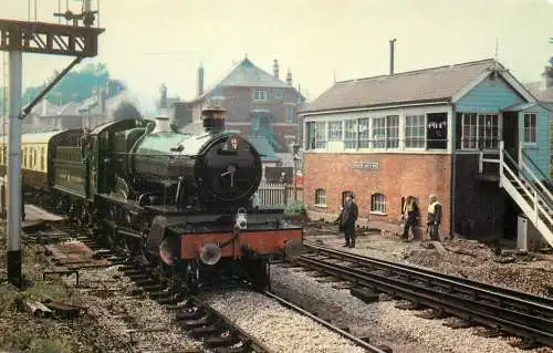 Postcard United Kingdom England Shropshire Lydham manor train