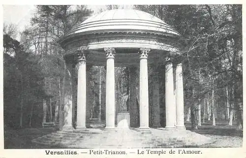 France Versailles chateau le petit Trianon le temple de l'Amour