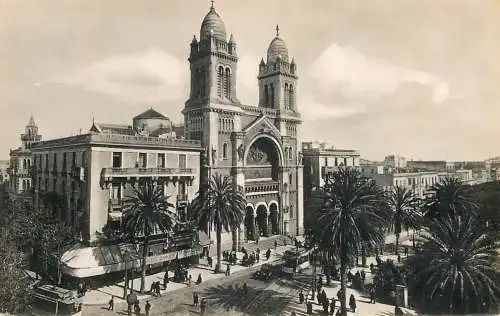 Postcard Africa Tunisia Tunis la cathedrale