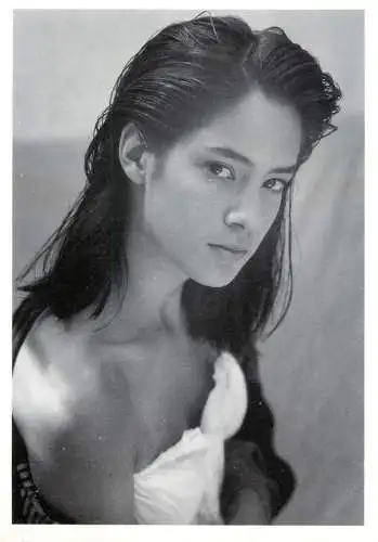 Postcard magazine fashion model One Rachel