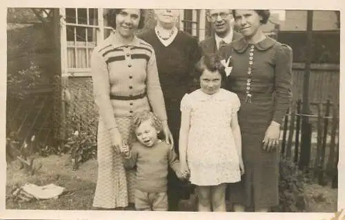 Photo postcard family group photo children