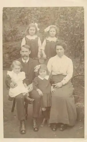 Photo postcard family group photo