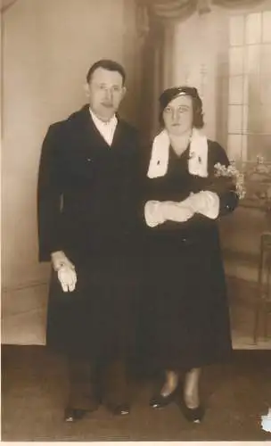Photo postcard elegance couple flowers