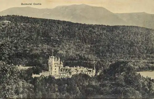 British castles postcard Balmoral castle