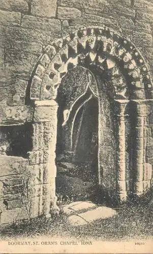 British churches & cathedrals postcard St. Oran's chapel iona