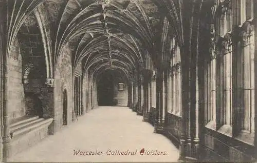 British churches & cathedrals postcard Worchester cathedral cloisters