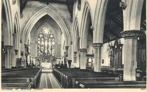 British churches & cathedrals postcard Romford St. Edwards church