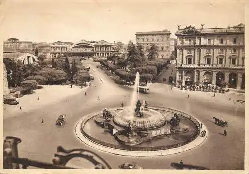 Italy Rome Piazza Esedra fontana delle Naiadi