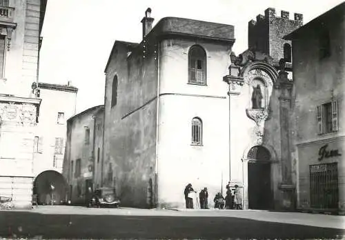 France Vence place de l'eglise
