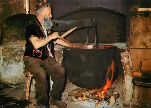 Switzerlan Sachseln Kaser aus Obwalden traditional cook pot