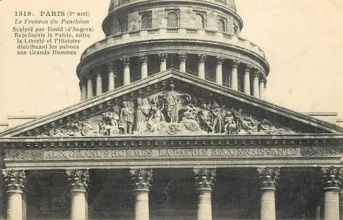 France Paris Le Fronton du Pantheon detail