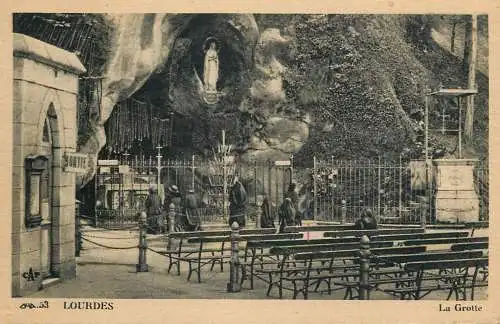France Lourdes la grotte