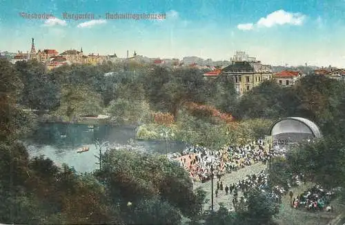 Germany postcard Wiesbaden Kurgarten