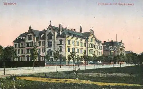 Germany postcard Saarlouis gymnasium mit krankenhaus
