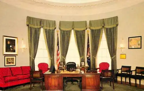 USA Independence MO Harry S Truman Library & Museum full-sized reproduction of the Oval Office