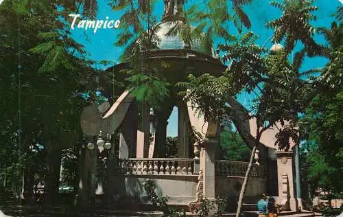 Mexico Tampico Kisosco en la Plaza de las Armas