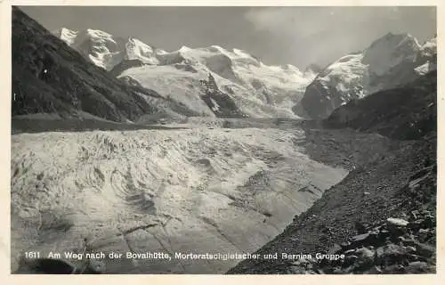 Switzerland postcard Am weg nach der Bovalhutte Morteratschgletscher und Bernina Gruppe