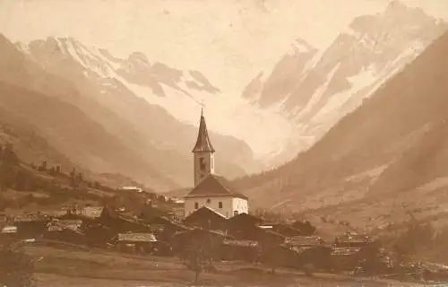 Switzerland postcard Gothede church and valley